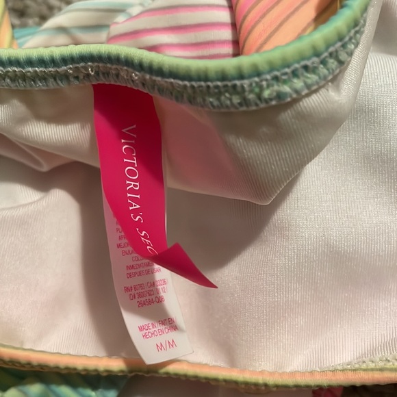 Victoria Secret Swimsuit - Picture 4 of 5